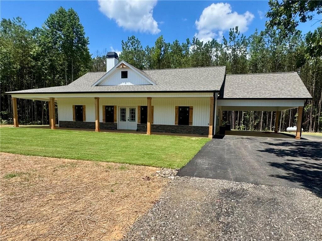 Property Photo:  200 Kelly Road  GA 30125 