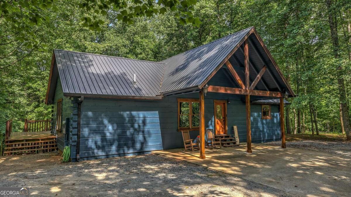 Property Photo: 373 Scrougetown Road GA 30536