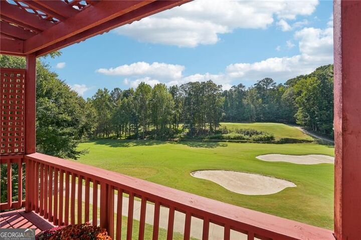 Property Photo: 6640 Bridlewood Way GA 30024