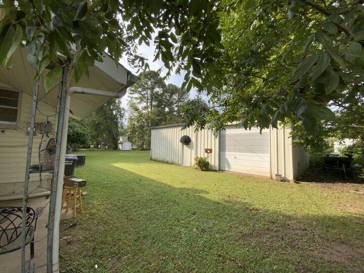 Property Photo:  22 E 5th Street  TN 37347 