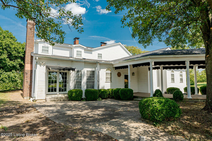Property Photo:  3976 Shelbyville Rd  KY 40065 