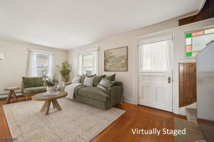Property Photo:  27 Washington Pl  NJ 07512 
