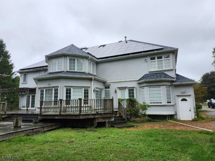 Property Photo:  144 Lake Rd  NJ 07960 
