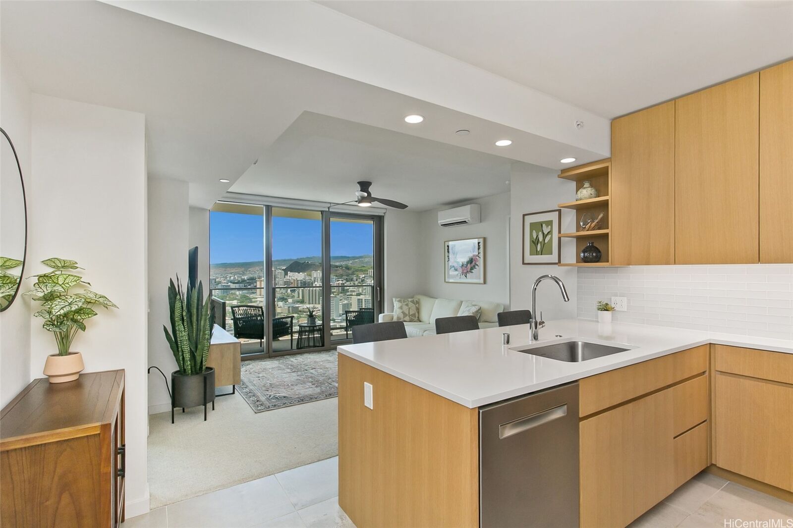 Property Photo:  1388 Kapiolani Boulevard 3408  HI 96814 