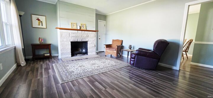 Property Photo:  1218 N Cherry Street  IL 62863 