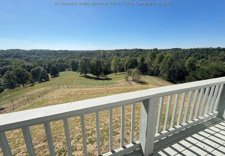 Property Photo:  1911 Evergreen Road  WV 25082 