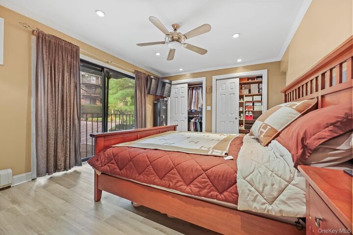 Property Photo:  500 Central Park Avenue 324  NY 10583 