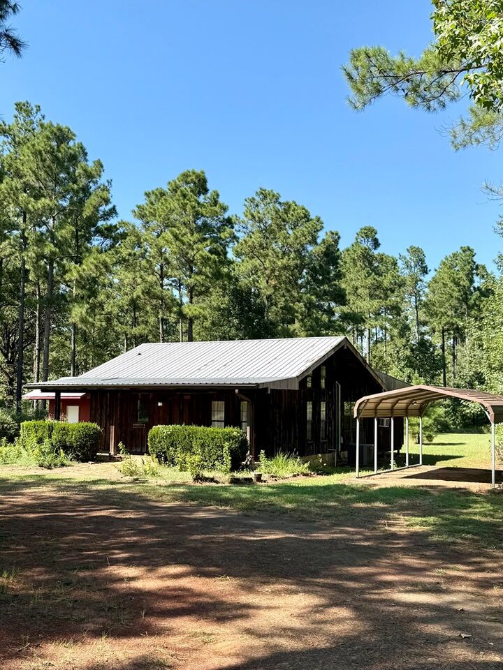 Property Photo:  3600 County Road 797  TX 75943 