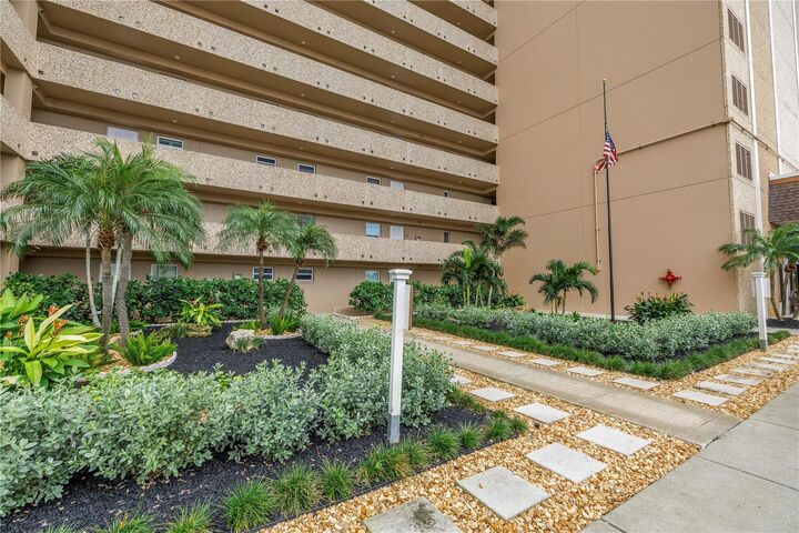 Property Photo:  5200 Brittany Drive S 203  FL 33715 