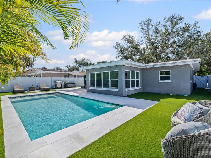 Property Photo: 8345 41st Avenue N FL 33709