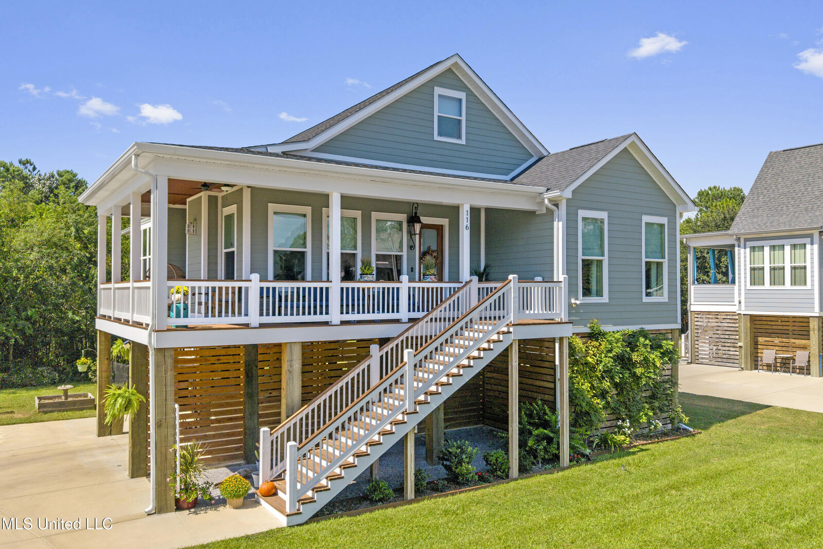 Property Photo:  116 Palm Avenue  MS 39571 