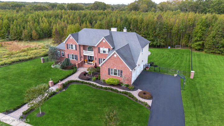 Property Photo:  15 Sunny Court  NJ 08831 