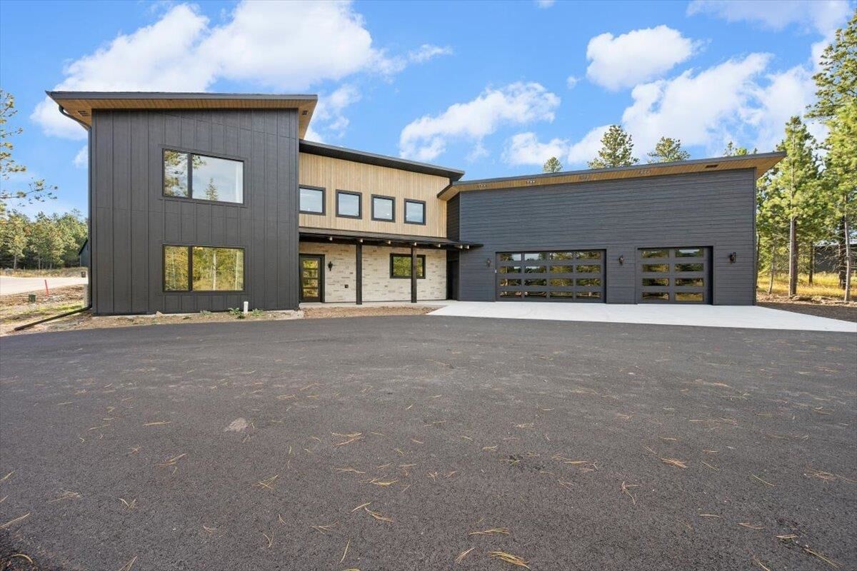 Property Photo: 11270 Ashland Court SD 57754