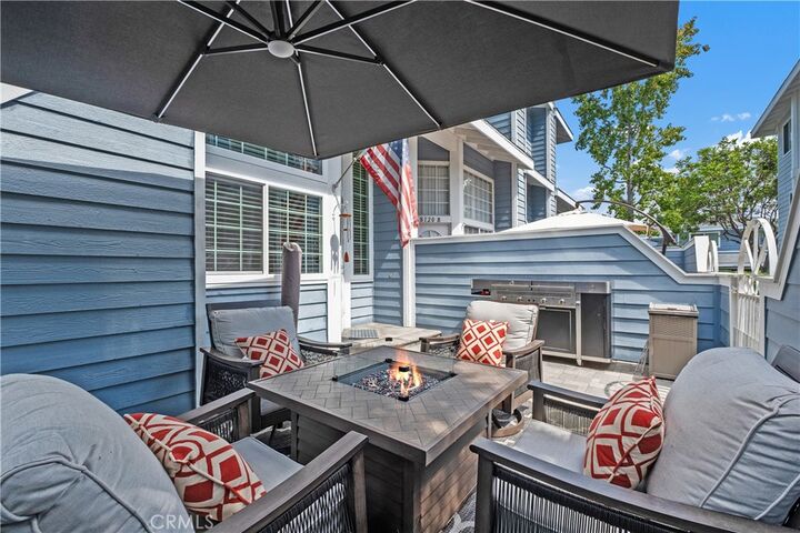 Property Photo:  8120 Islandview Circle C  CA 92646 