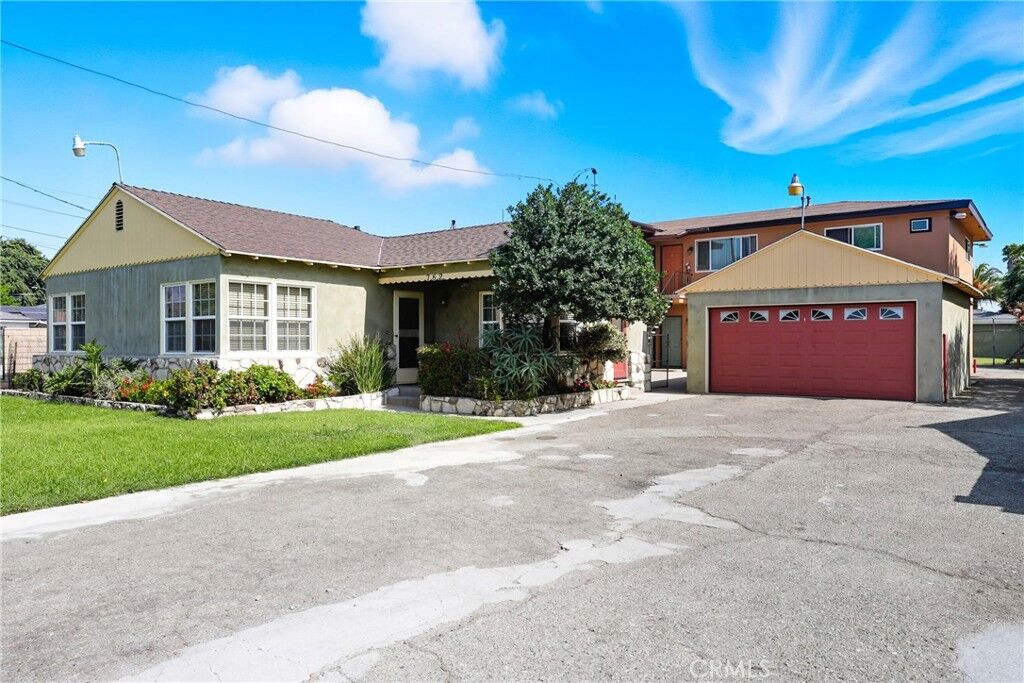 Property Photo:  782 Lewis  CA 91768 