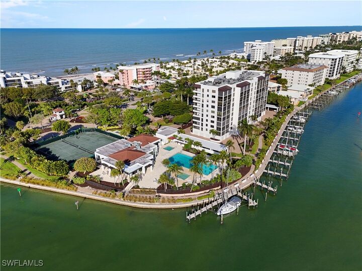 Property Photo:  2400 Gulf Shore Boulevard N 804  FL 34103 
