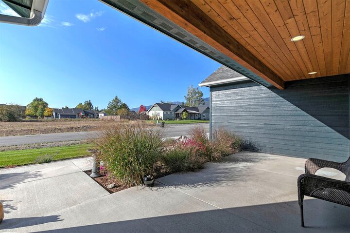 Property Photo:  5254 High Meadow Drive  MT 59833 
