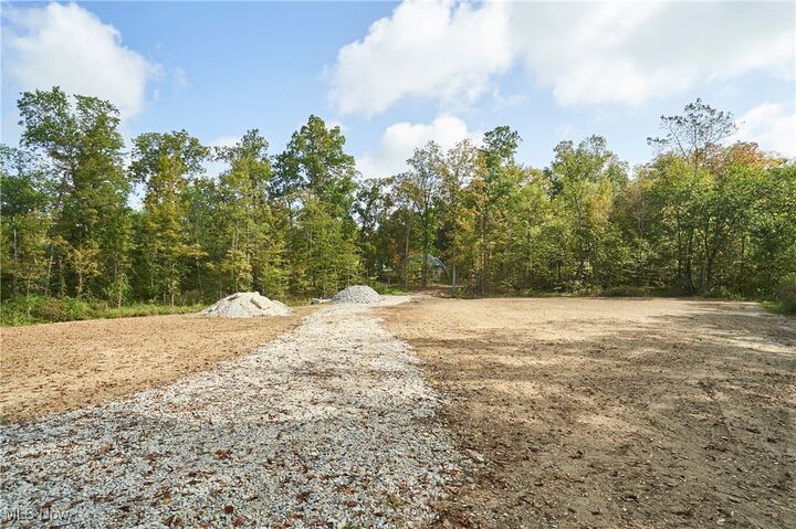 Property Photo: 6697 Boneta Road OH 44256