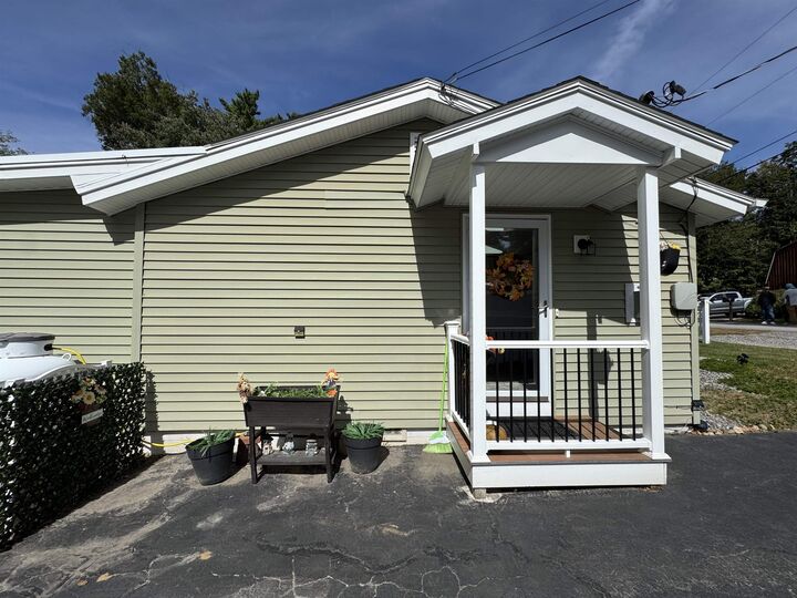 Property Photo:  4 Stephanie Road  NH 03046 