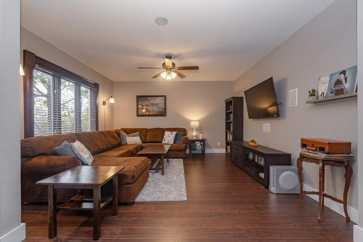 Property Photo: 511 Douglas Street MN 56308