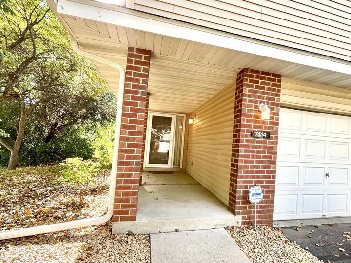Property Photo:  7414 Bolton Way  MN 55076 