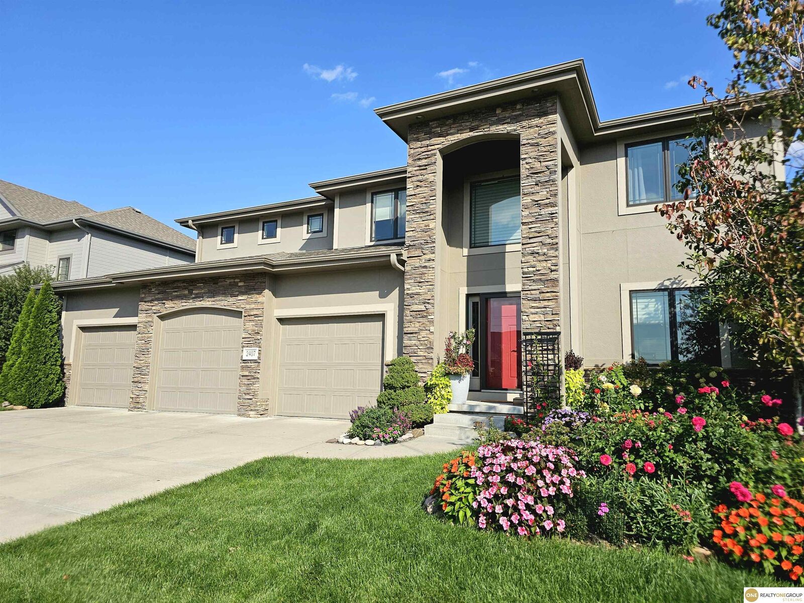Property Photo:  2407 N 177th Street  NE 68116 