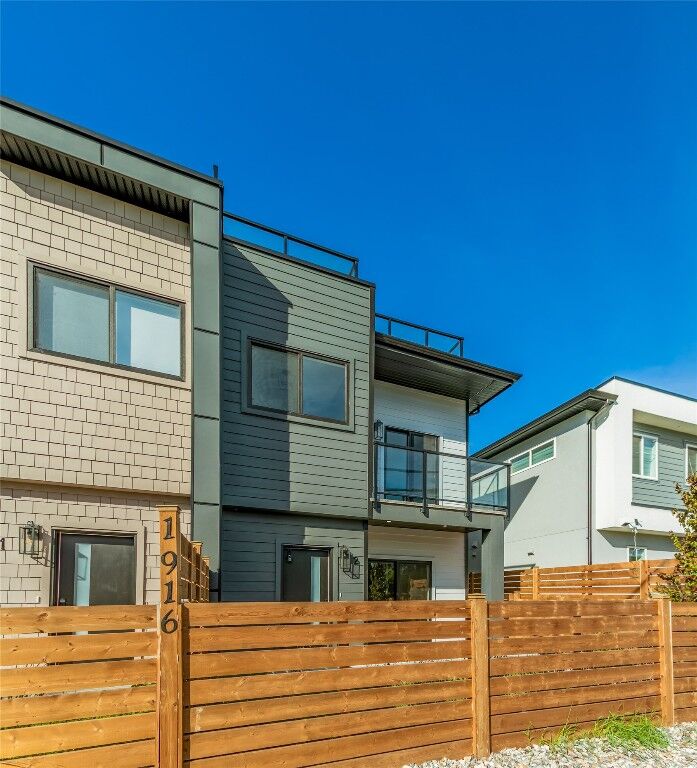Property Photo: 1916 Ethel Street 2 BC V1Y 2Z5