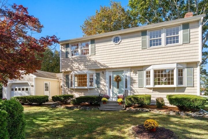 Property Photo:  99 Lincoln Lane  MA 01826 