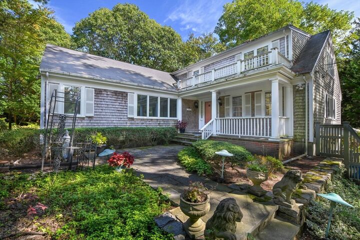 Property Photo:  116 Saconesset Rd  MA 02540 