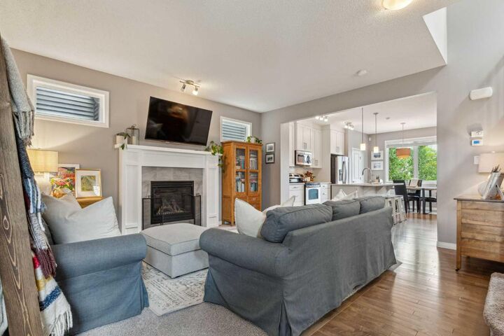 Property Photo:  114 Sagewood Drive SW  AB T4B 2P1 