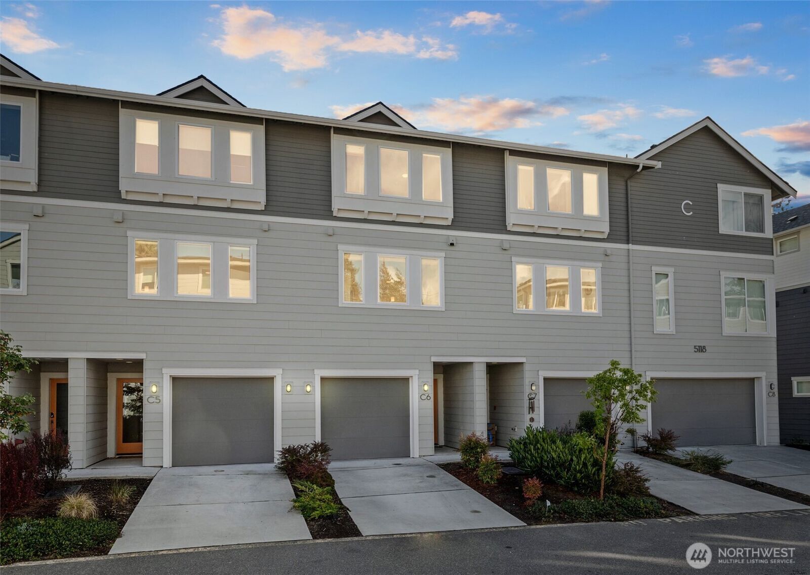 Property Photo:  5118  164th Street SW C6  WA 98026 