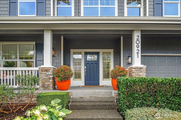 Property Photo:  20921 SE 5th Street  WA 98074 