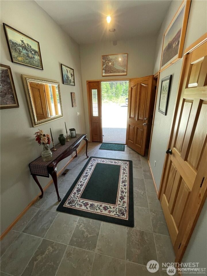 Property Photo:  4  Ruger Road  WA 98844 