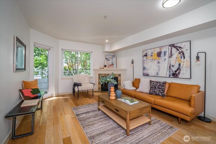 Property Photo:  1545 NW 57th Street 231  WA 98107 