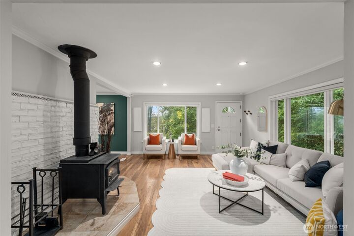 Property Photo: 3928 S Pilgrim WA 98118