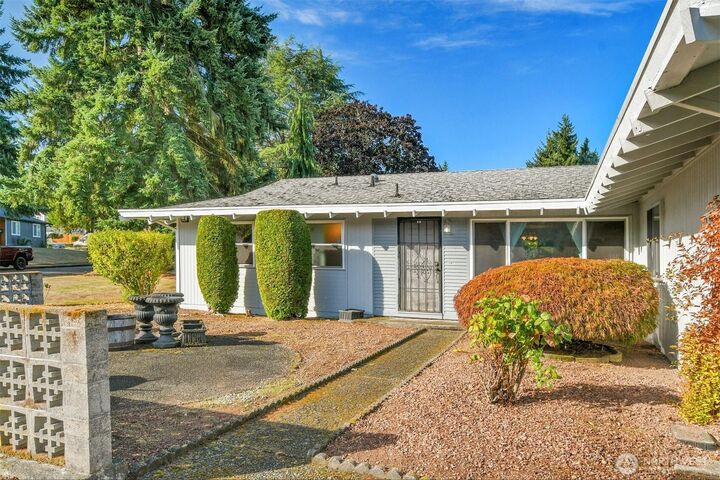 Property Photo:  3326 SW 329th Street  WA 98023 
