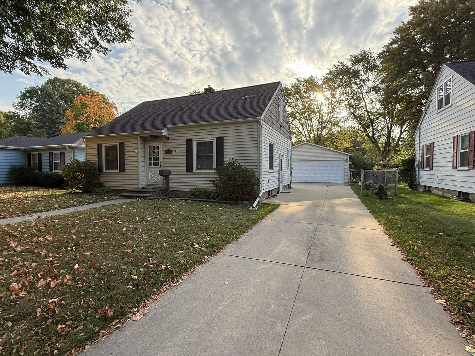 Property Photo: 1132 Lark Street WI 54303-4216