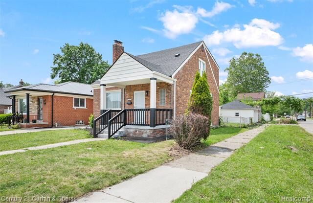 Property Photo: 19215 Winthrop Street MI 48235