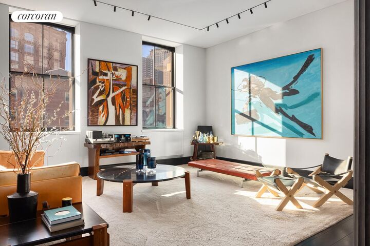 Property Photo:  115 W Broadway 4  NY 10013 
