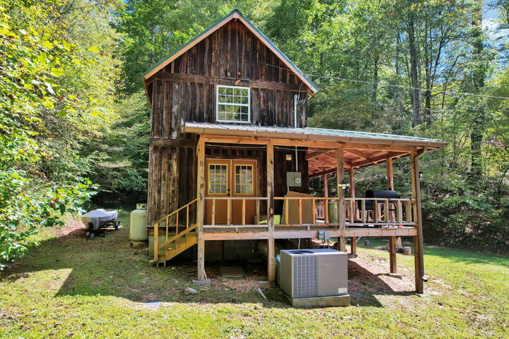 Property Photo: 230 Big Towee Road TN 37369