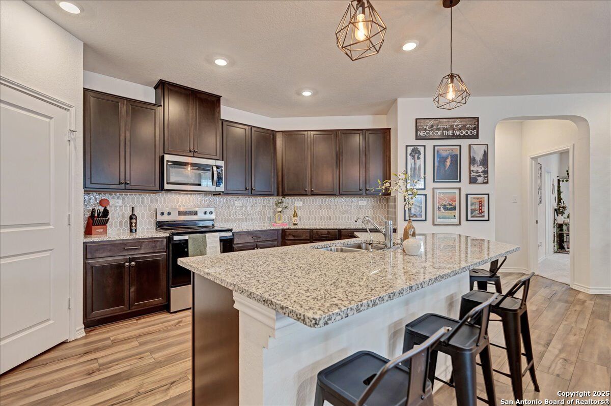 Property Photo: 11553 Hocus Pocus TX 78245