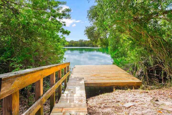 Property Photo:  149 Kings Quarry Ln  FL 32080