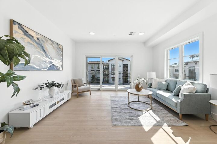 Property Photo:  560 El Camino Real 206  CA 94070 