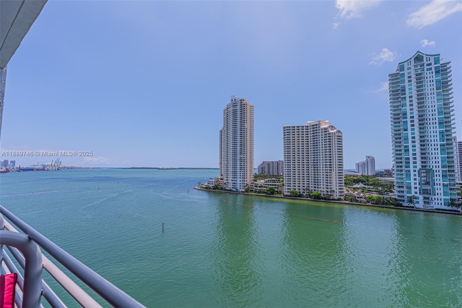 Property Photo:  335 S Biscayne Blvd 1207  FL 33131 