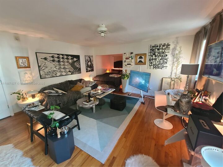Property Photo:  1308 Drexel Av 206  FL 33139 