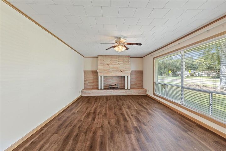 Property Photo:  315 University Drive  LA 70605