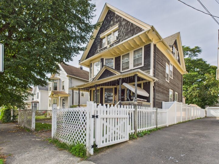 Property Photo:  220 Black Rock Avenue  CT 06605 