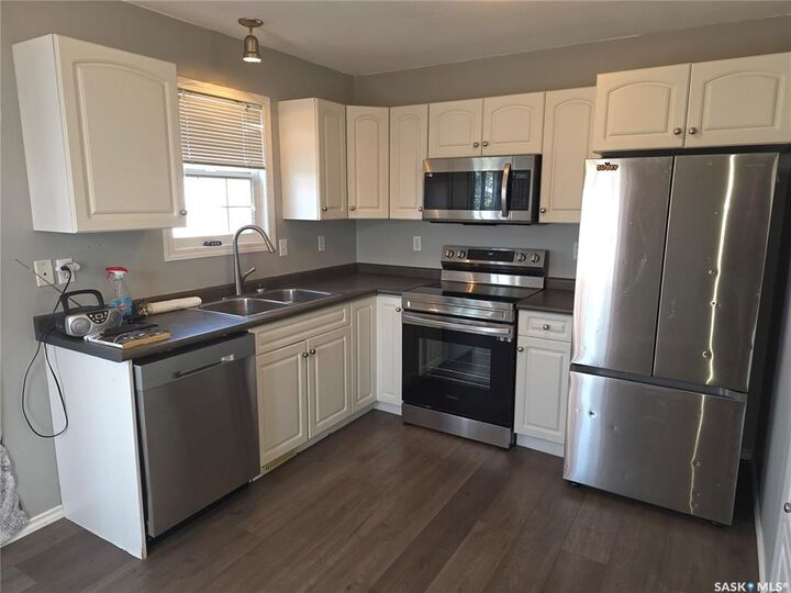Property Photo:  302 Herold Road 1  SK S7V 1J3 