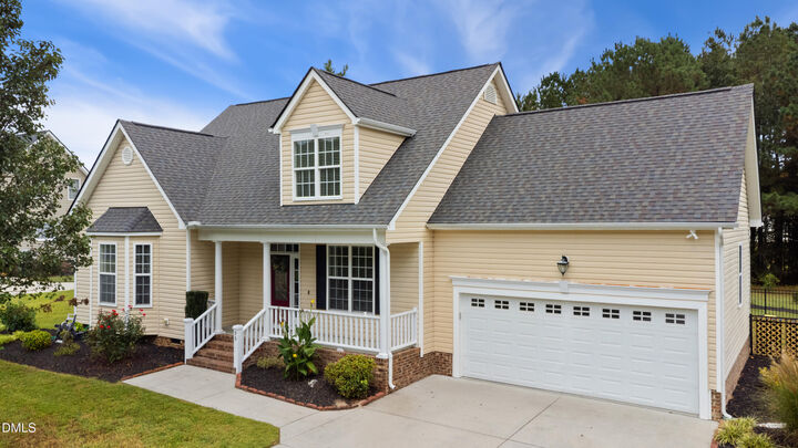 Property Photo:  95 Glen Oaks Drive  NC 27596 