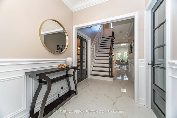 Photo de la propriété:  35 Goodhart Crescent  ON L1T 4H9 